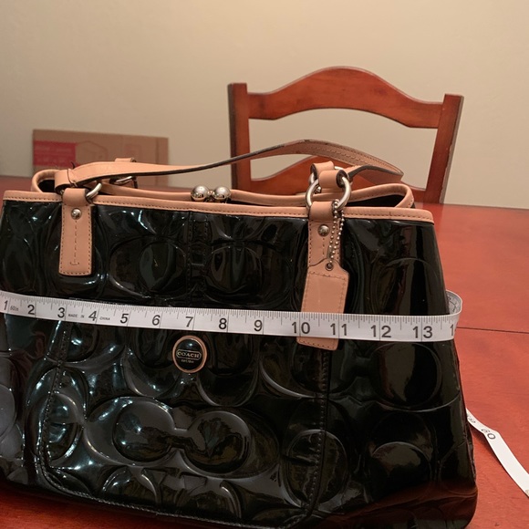 COACH Platinum Leather Trim Bag. Very classy. Multiple compartments. - Picture 11 of 11